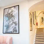 10 Park Square East, Luxury Serviced ليدز