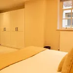 10 Park Square East, Luxury Serviced Lejlighedshotel