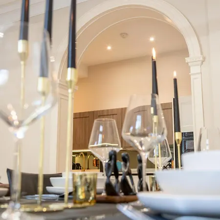 10 Park Square - Luxury Serviced