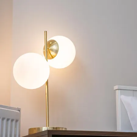 10 Park Square - Luxury Serviced 4*