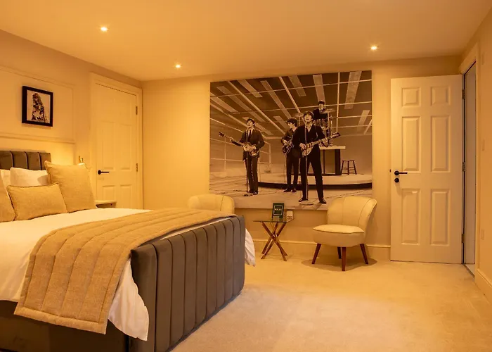 10 Park Square - Luxury Serviced