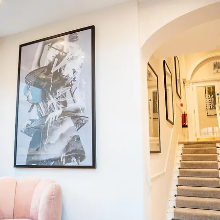 10 Park Square East, Luxury Serviced Leeds (West Yorkshire)