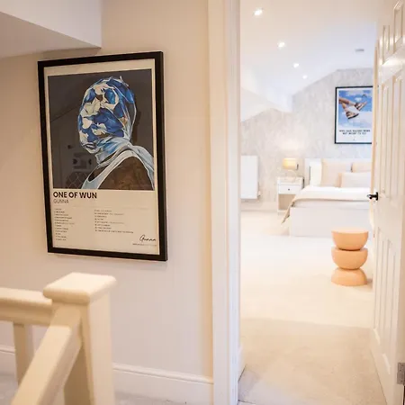 10 Park Square - Luxury Serviced Hotel apartamentowy 4*