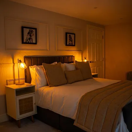 10 Park Square East, Luxury Serviced Leeds (West Yorkshire)
