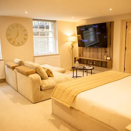 10 Park Square - Luxury Serviced Hotel apartamentowy Leeds (West Yorkshire)