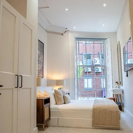 Hotel apartamentowy 10 Park Square - Luxury Serviced Leeds (West Yorkshire)