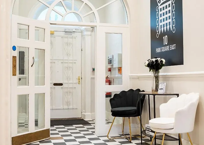 Appart hôtel 10 Park Square - Luxury Serviced